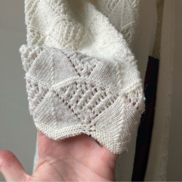 Wintuck | Vintage Acrylic Crochet Knit Long Cardigan Duster Shawl - Picture 4 of 9